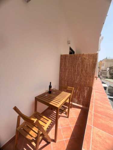 Balcony2